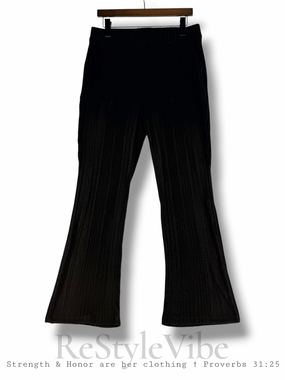 CUDDL DUDS Women’s Size M Pants Ribbed Yoga Style Soft Stretch Black